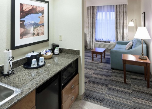 Hampton Inn By Hilton & Suites Colorado Springs/I-25 South image 18